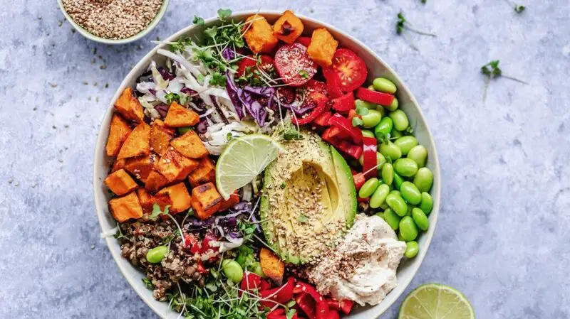 bowl of vegetables, legumes, and pulses