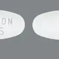 Acyclovir (Acyclovir (oral) [ a-sye-klo-veer ])-WATSON 335-400 mg-White-Oval