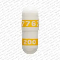 Celebrex (Celecoxib [ sel-e-kox-ib ])-7767 200-200 mg-White / Gold-Capsule-shape