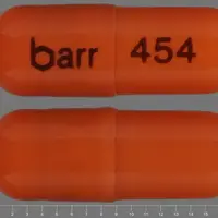 Claravis (Isotretinoin (oral) [ eye-so-tret-i-noyn ])-barr 454-30 mg-Orange-Capsule-shape