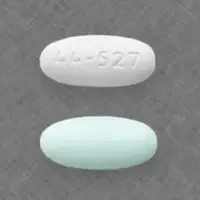 Mucus relief maximum strength (Guaifenesin [ gwye-fen-e-sin ])-44-527-325 mg / 200 mg / 5 mg-White-Capsule-shape