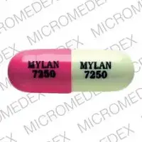 Cefaclor (Cefaclor [ cef-a-klor ])-MYLAN 7250 MYLAN 7250-250 mg-Pink & White-Capsule-shape