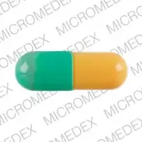 Dantrolene (Dantrolene (oral) [ dan-troe-leen ])-G441 G441-25 mg-Green & Yellow-Capsule-shape