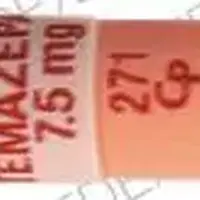 Temazepam (Temazepam [ te-maz-e-pam ])-TEMAZEPAM 7.5 mg 271 Cp-7.5 mg-Peach & White-Capsule-shape