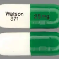 Loxapine (Loxapine (oral) [ lox-a-peen ])-Watson 371 25 mg-25 mg-Green & White-Capsule-shape