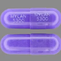 Nizatidine (Nizatidine [ ni-za-ti-deen ])-MYLAN 5300 MYLAN 5300-300 mg-Purple-Capsule-shape