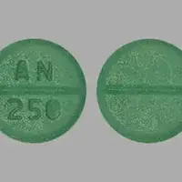 Chlorthalidone (Chlorthalidone [ klor-thal-i-done ])-AN 250-50 mg-Green-Round