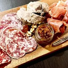 Simple stool test and dietary clues may warn of IBD flares