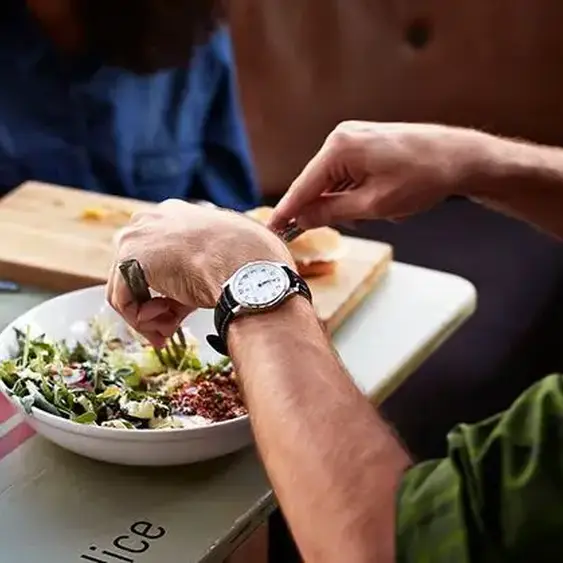 Crohn’s disease: 8-hour time-restricted eating may reduce symptoms