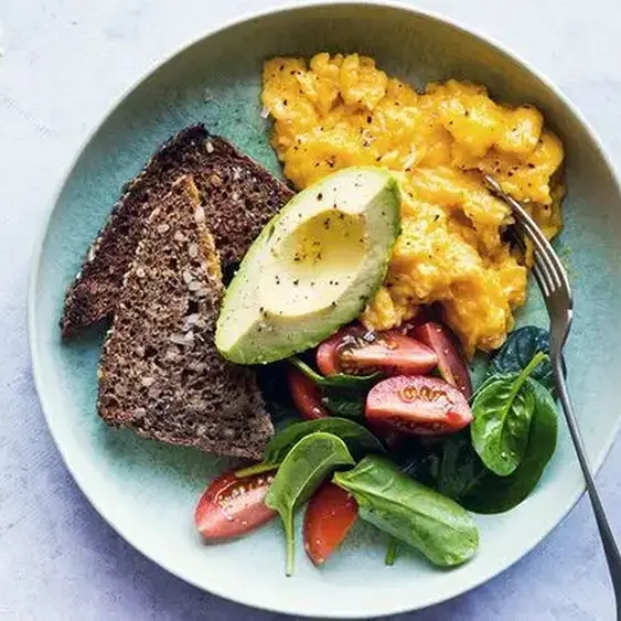 Weight loss: Eating more for breakfast may actually help