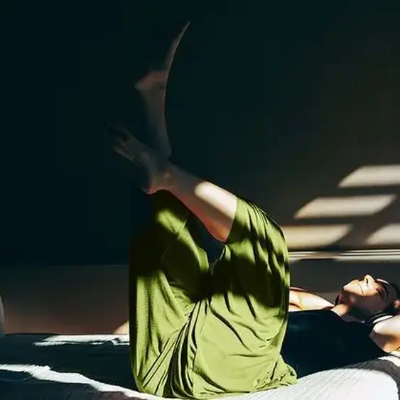 Brief daily lying-down exercise linked to better balance and agility