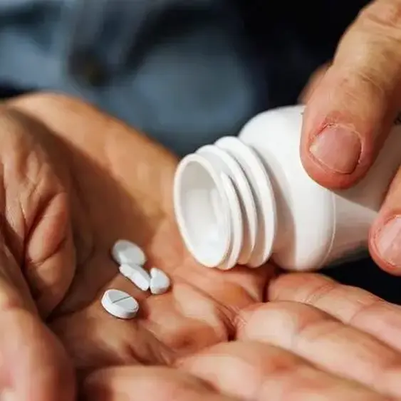 Alzheimer's treatment: Why researchers are turning to lithium