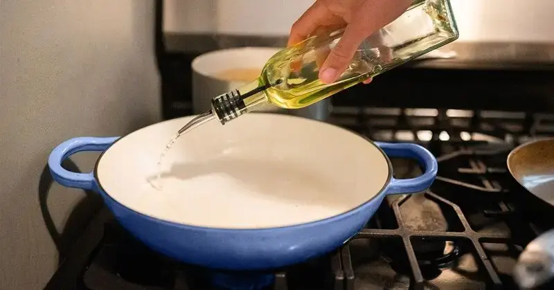 Obesity: To lower risk, you may need to avoid soybean oil