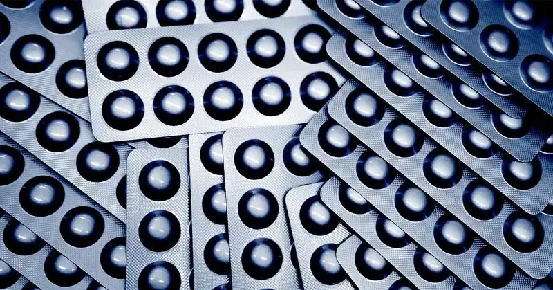 Statins unlikely to cause most side effects listed, evidence suggests