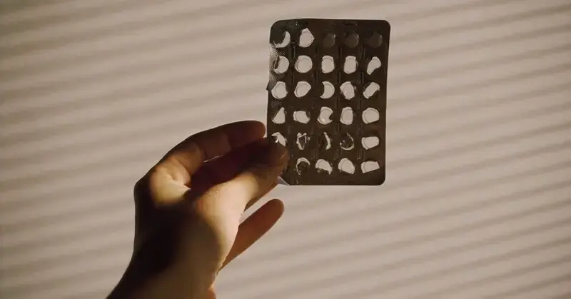 Biological aging: Can a daily multivitamin help 'turn back the clock'?